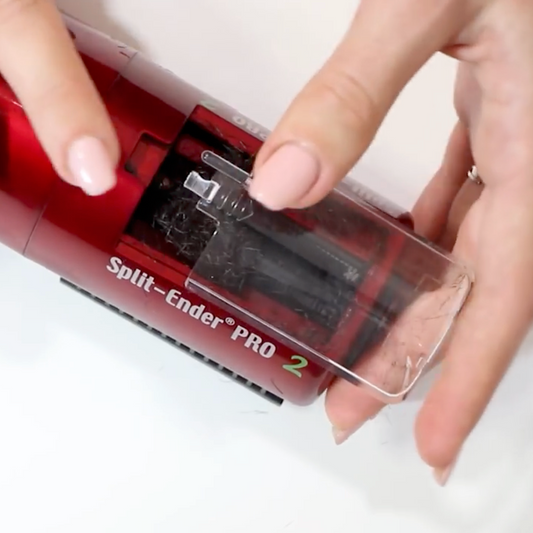 Hair trimmer with clear chamber – see cut split ends collected inside Split Ender Pro